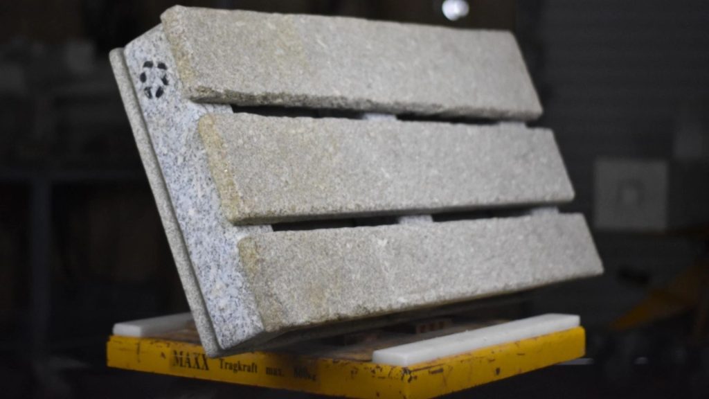 La mesa de palet más resistente del mercado: en piedra y hecha por un maestro escultor